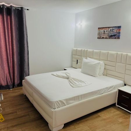 Fori'S Rooms Himarë Exteriér fotografie