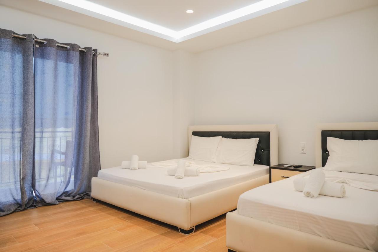 Fori'S Rooms Himarë Exteriér fotografie