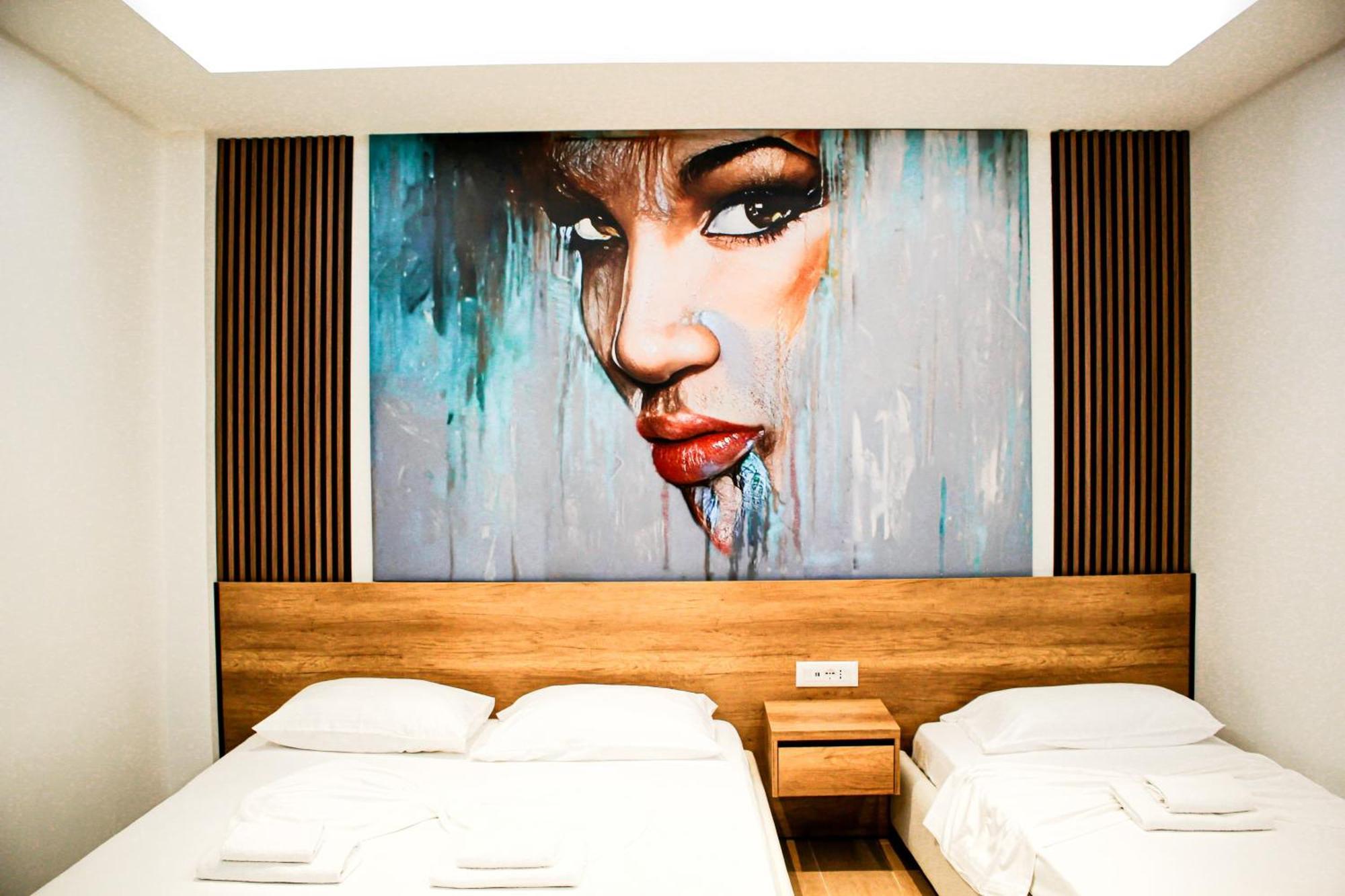 Fori'S Rooms Himarë Exteriér fotografie